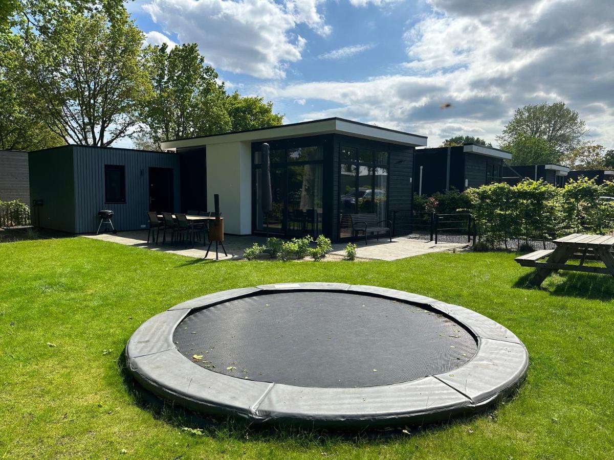 Badhoophuizen 6-Per Bungalow Veluwemeer Trampoline Hulshorst ภายนอก รูปภาพ